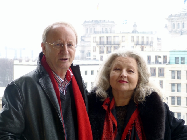 Hanna Schygulla und Klaus Staeck, Präsident der Akademie der Künste, 31.03.2014. Foto © Urszula Usakowska-Wolff