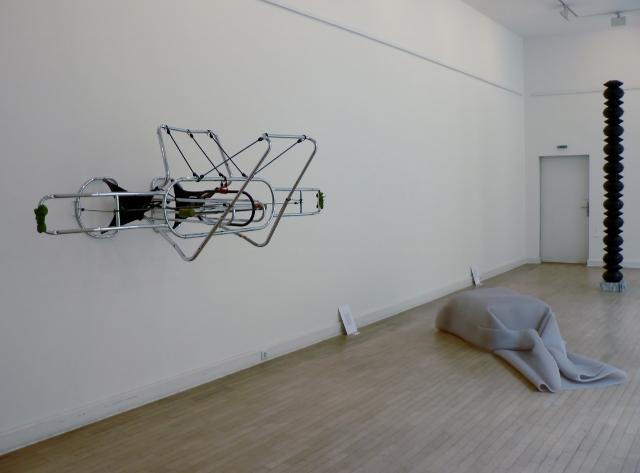 Blick in die Ausstellung „Abstrakt////Skulptur“. Foto © Urszula Usakowska-Wolff